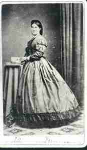 mrs-munro-photo-day-dress